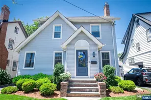 19 Overlook Terrace, Maplewood, NJ 07040 - Photo 2
