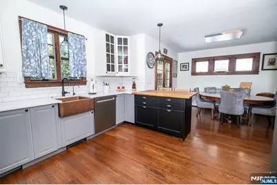 19 Overlook Terrace, Maplewood, NJ 07040 - Photo 18