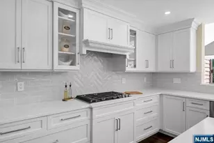 739 Shoshone Trail, Franklin Lakes, NJ 07417 - Photo 16