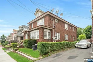 417 Oakdene Ave, Cliffside Park, NJ 07010 - Photo 2