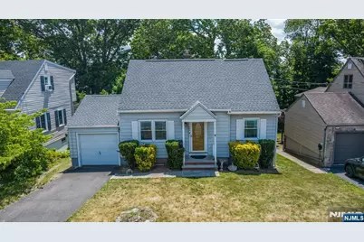 443 Mount Prospect Avenue, Clifton, NJ 07012 - Photo 26