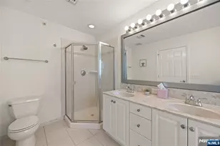177 Winchester Ct 262, Clifton, NJ 07013 - Photo 16