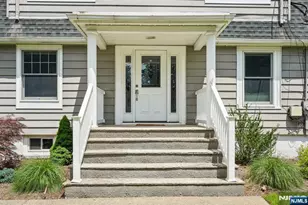 377 Hollywood Ave, Fairfield, NJ 07004 - Photo 4