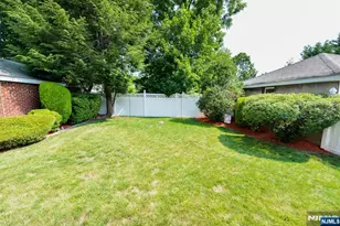 76 Poplar St, Ridgefield Park, NJ 07660 - Photo 32