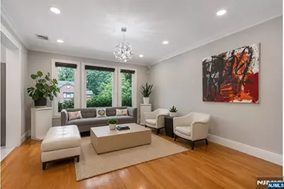 1152 Cumbermeade Road, Fort Lee, NJ 07024 - Photo 14