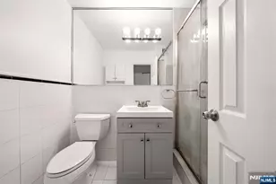 2100 Linwood Ave 19V, Fort Lee, NJ 07024 - Photo 14