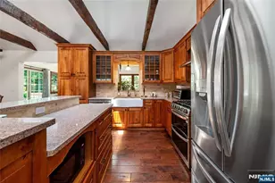 36 Hancock Dr, West Milford, NJ 07480 - Photo 24