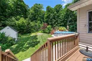 36 Hancock Dr, West Milford, NJ 07480 - Photo 32