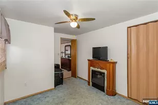 18 Jerome Dr, Clifton, NJ 07011 - Photo 14