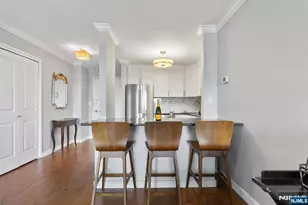 2000 Linwood Ave 15P, Fort Lee, NJ 07024 - Photo 4