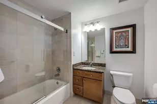 100 Old Palisade Road 3906, Fort Lee, NJ 07024 - Photo 6