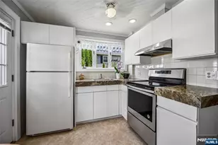 43 Calumet Ave, Parsippany, NJ 07034 - Photo 12