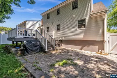 101 Pinecrest Terrace, Wayne, NJ 07470 - Photo 30