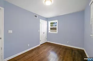 101 Pinecrest Terrace, Wayne, NJ 07470 - Photo 12