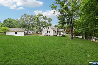 3 Madison Heights, Wyckoff Township, NJ 07481 - Photo 26