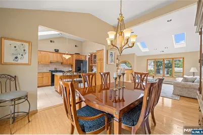 174 Milton Avenue, Nutley, NJ 07110 - Photo 12