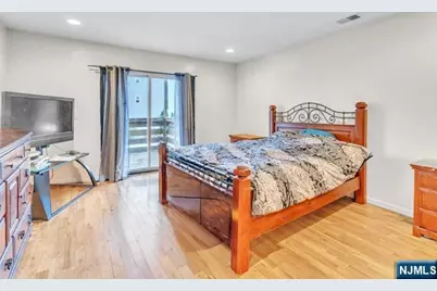 24 12th Avenue, Paterson, NJ 07501 - Photo 10