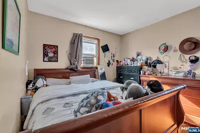 321 Farnham Avenue, Lodi, NJ 07644 - Photo 34