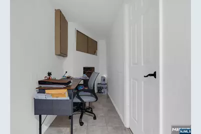 321 Farnham Avenue, Lodi, NJ 07644 - Photo 24