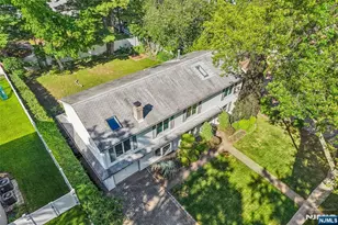 181 Behnke Ave, Paramus, NJ 07652 - Photo 2