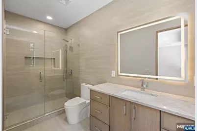911 Hilltop Terrace, Franklin Lakes, NJ 07417 - Photo 18