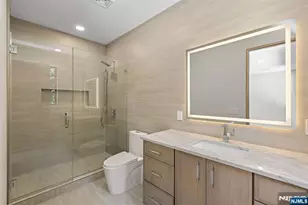 911 Hilltop Terrace, Franklin Lakes, NJ 07417 - Photo 18