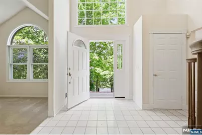 20 Indian Run Road, Washington Township, NJ 07853 - Photo 4