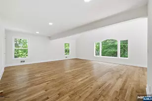 20 Indian Run Rd, Washington Township, NJ 07853 - Photo 24