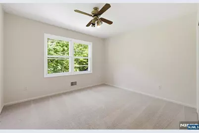 20 Indian Run Road, Washington Township, NJ 07853 - Photo 38