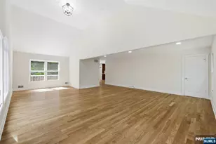 20 Indian Run Rd, Washington Township, NJ 07853 - Photo 26