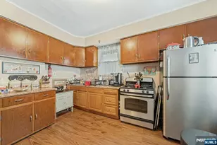 345 Davis Ave, Kearny, NJ 07032 - Photo 22
