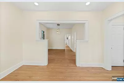 345 Davis Avenue, Kearny, NJ 07032 - Photo 8