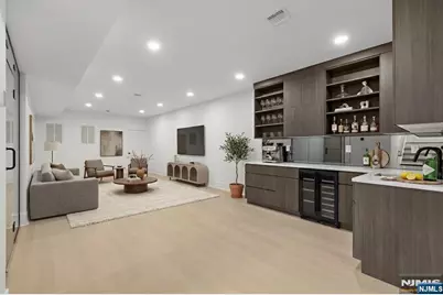 155 Truman Terrace, Paramus, NJ 07652 - Photo 24