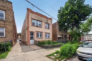 447 Paulison Ave, Passaic, NJ 07055 - Photo 38