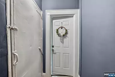 447 Paulison Avenue, Passaic, NJ 07055 - Photo 14