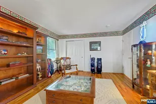 25 Hollywood Ave, Emerson, NJ 07630 - Photo 30