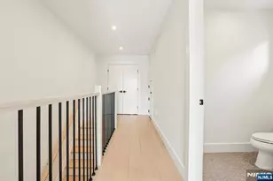 21 Cumbermeade Rd, Fort Lee, NJ 07024 - Photo 40