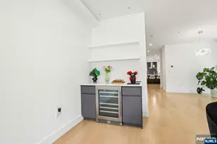21 Cumbermeade Rd, Fort Lee, NJ 07024 - Photo 8