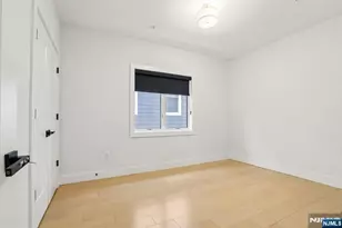 21 Cumbermeade Rd, Fort Lee, NJ 07024 - Photo 26