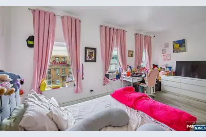 209-211 48th Street D3/403 #D3/403, Union City, NJ 07087 - Photo 8