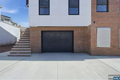 36 Parkhurst Street, Newark, NJ 07114 - Photo 2
