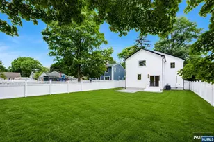 18 Orchard St, Pompton Lakes, NJ 07442 - Photo 26