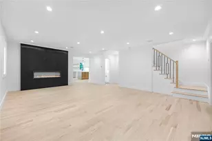 18 Orchard St, Pompton Lakes, NJ 07442 - Photo 6