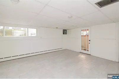 287 Atlantic Drive, Parsippany, NJ 07054 - Photo 30