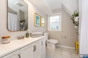 20 College Ave, Montclair, NJ 07043 - Photo 32
