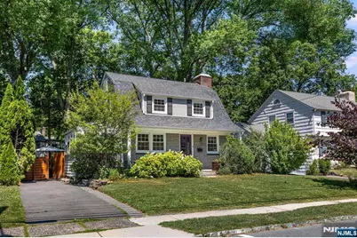 20 College Avenue, Montclair, NJ 07043 - Photo 2