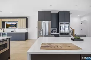 256A 7th St, Palisades Park, NJ 07650 - Photo 10