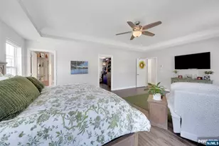 10 Bares Ct, Little Ferry, NJ 07643 - Photo 26