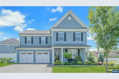 10 Bares Court, Little Ferry, NJ 07643 - Photo 1