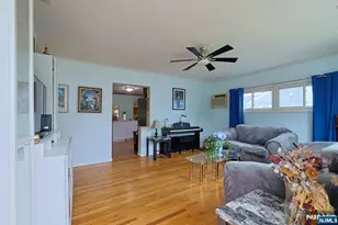 1429 Washington Ave, Pompton Lakes, NJ 07442 - Photo 14